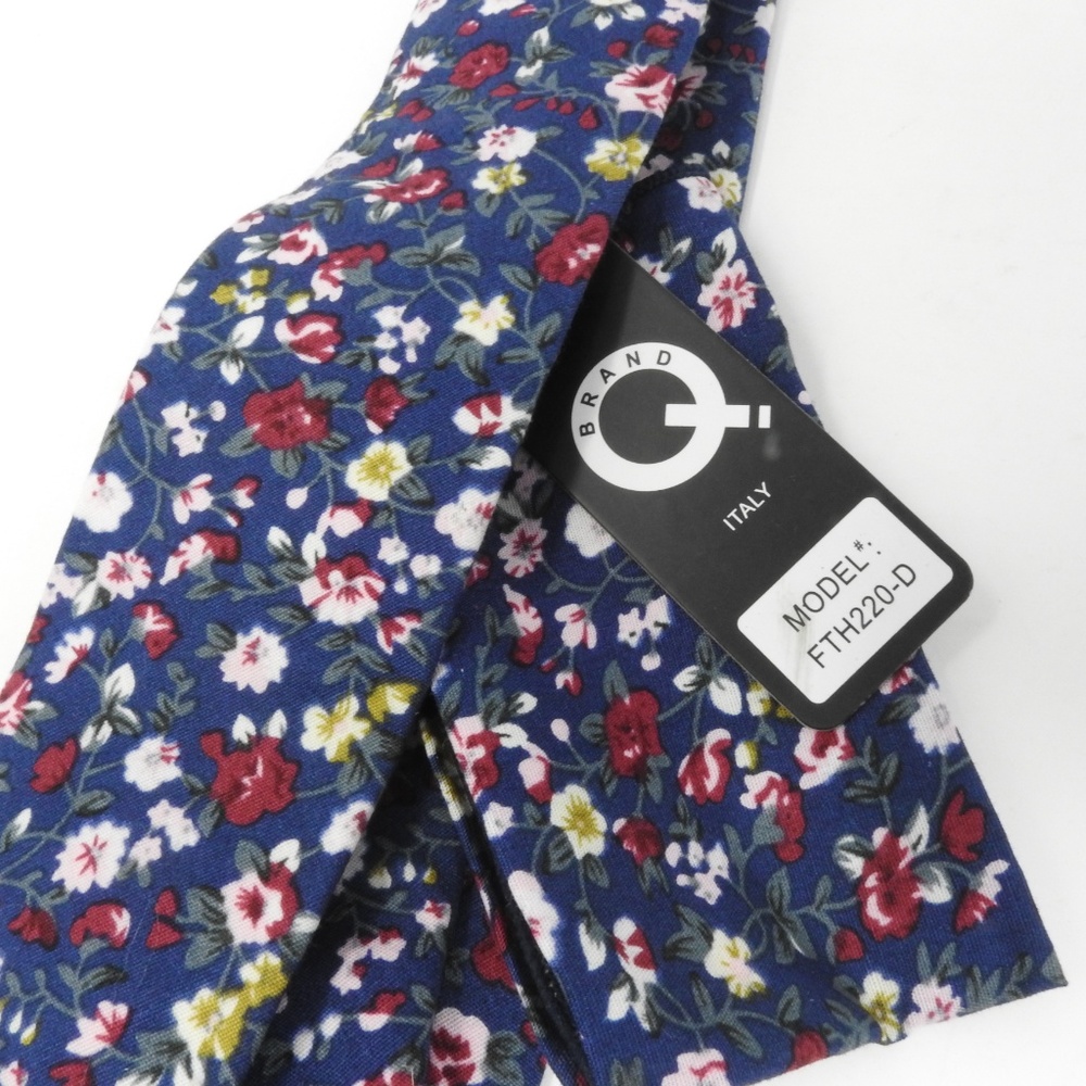Brand Q Navy Blue Floral Tie W/ Pocket Square NWT